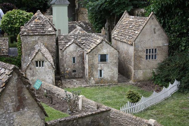 bourton_on10.jpg