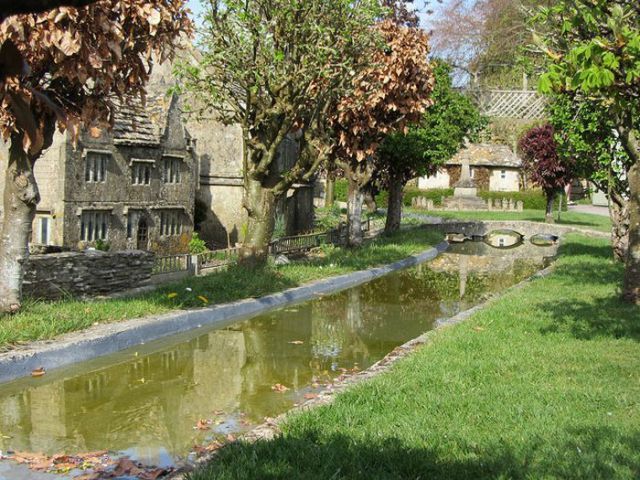 bourton_on14.jpg