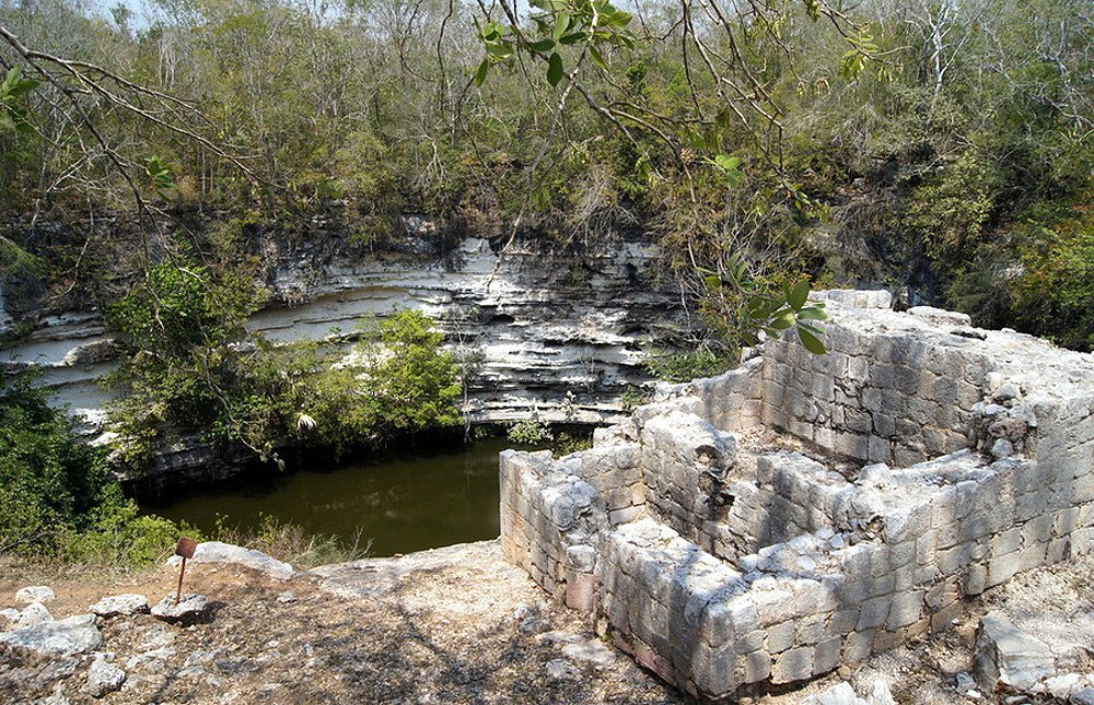 cenote_3.jpg