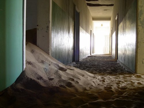 kolmanskop_13.jpg