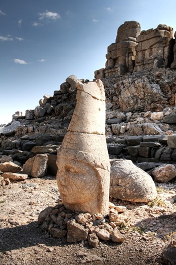 nemrut-hegy19.jpg