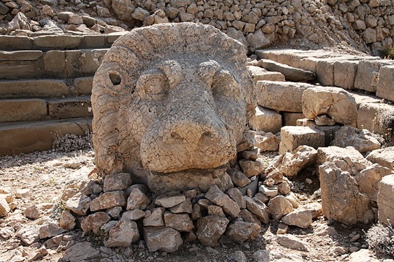 nemrut-hegy24.jpg