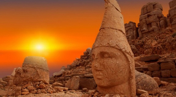 nemrut-hegy5.jpg