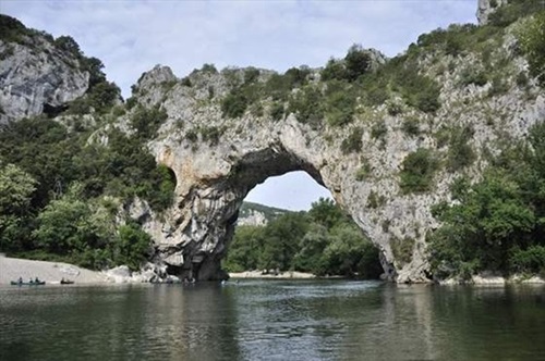 pont_d_arc_1.jpg