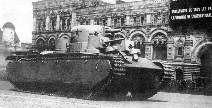 t-35_szovjet_3.jpg