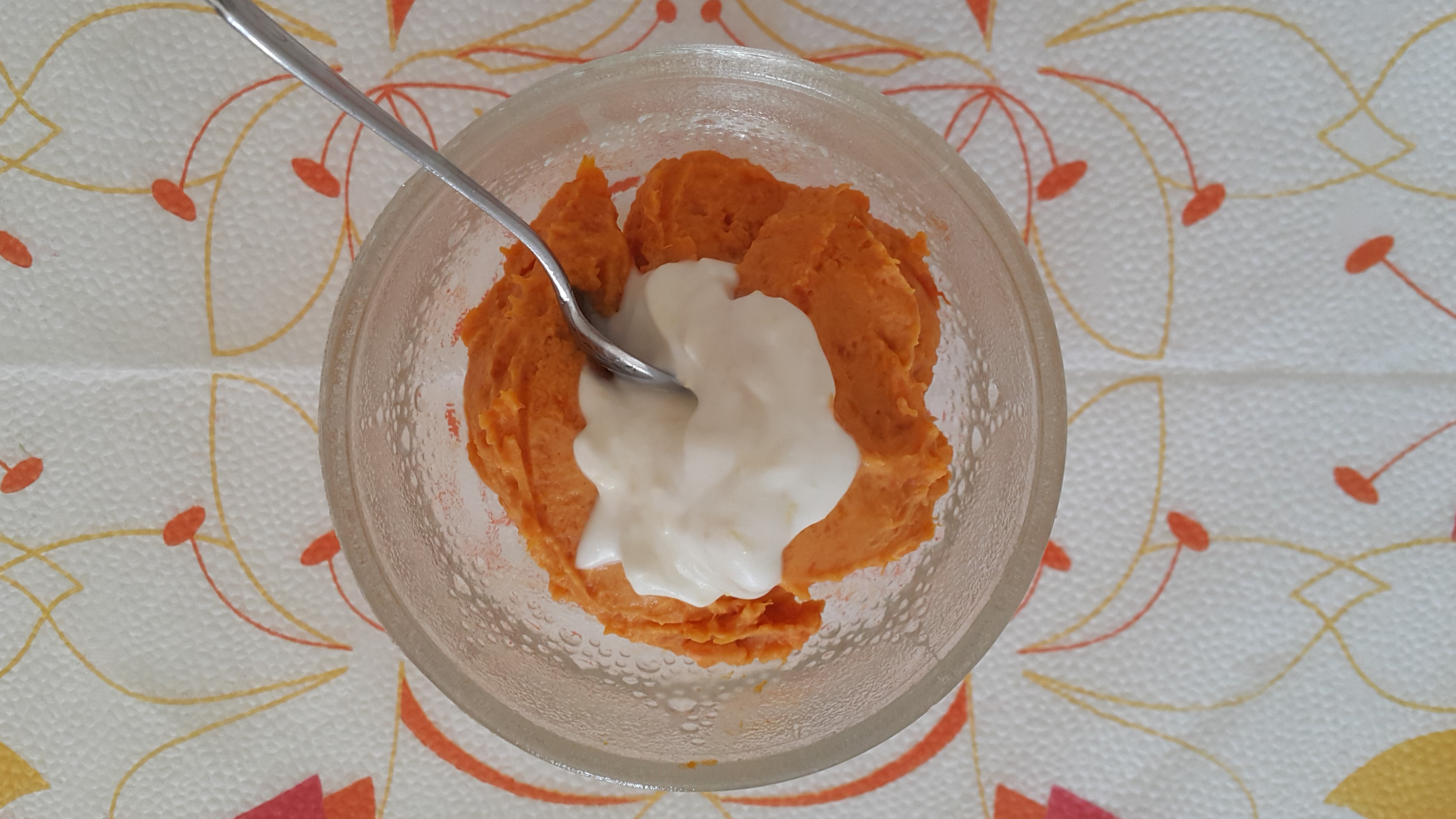 Nyár és ősz derekán: Sütőtökös fagylalt, citromos kókusztejszínnel