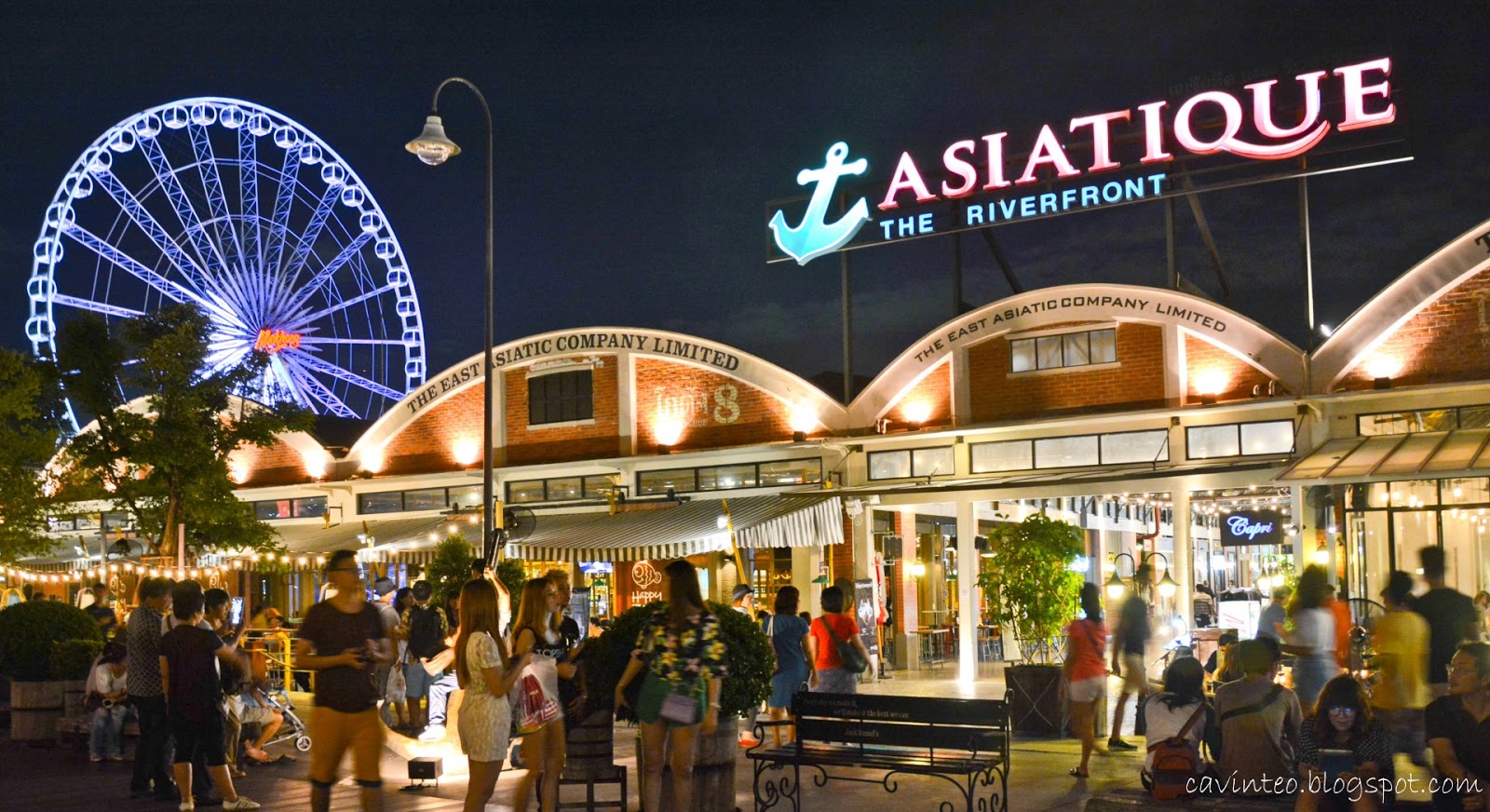 06_asiatique_the_riverfront_a_modern_night_market_bangkok_thailand_large.jpg