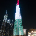 A Burj Khalifa piros-fehér-zöld színekben pompázott! MIÉRT?