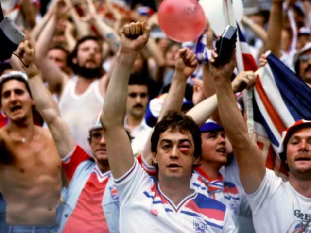 Háború, evolúció, agresszió? Miért (kiért) harcolnak a futballhuligánok?