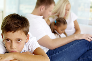 Kedvenc gyerek a családban: létezik a szülői kivételezés?
