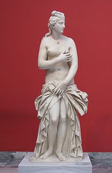 220px-statue_of_aphrodite_2nd_c_bc.jpg