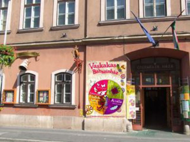 Öt bemutatót tervez az új évadban a Vaskakas Bábszínház