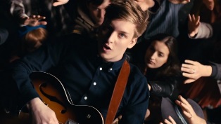 georgeezra_budapest.jpg