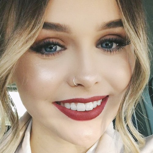 acacia-brinley-clark-makeup-28-500x500.jpg