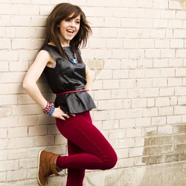 c66c58cbaff493400265a7516c88d129--lindsey-stirling-style-style-diary.jpg