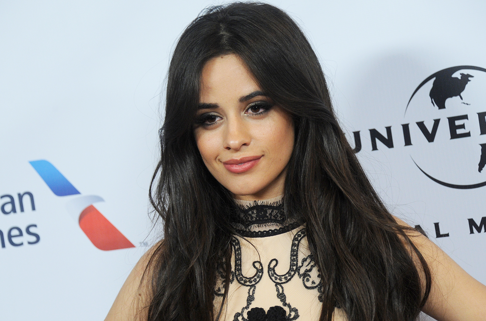 camila-cabello-fifth-harmony-red-carpet-2016-billboard-1548.jpg