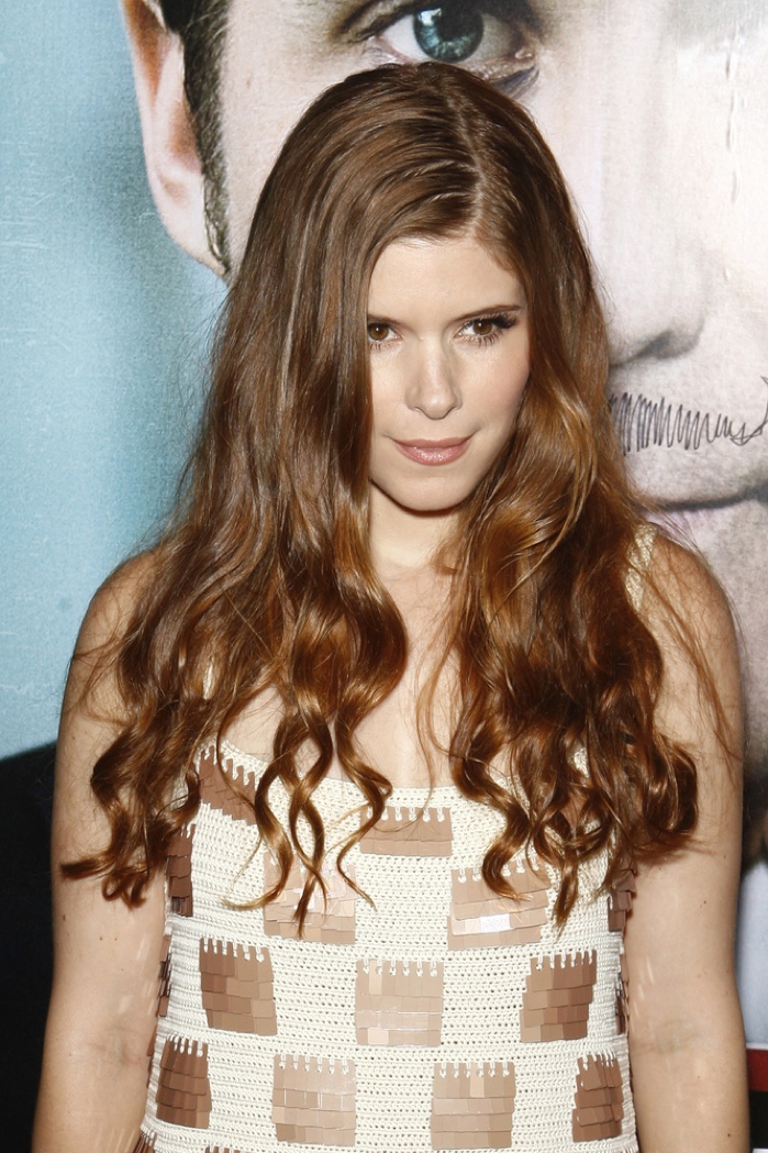 kate-mara-long-wavy-hairstyle-red.jpg