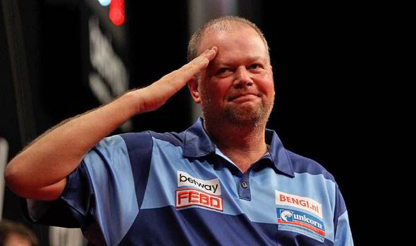 raymond-van-barneveld-529045.jpg