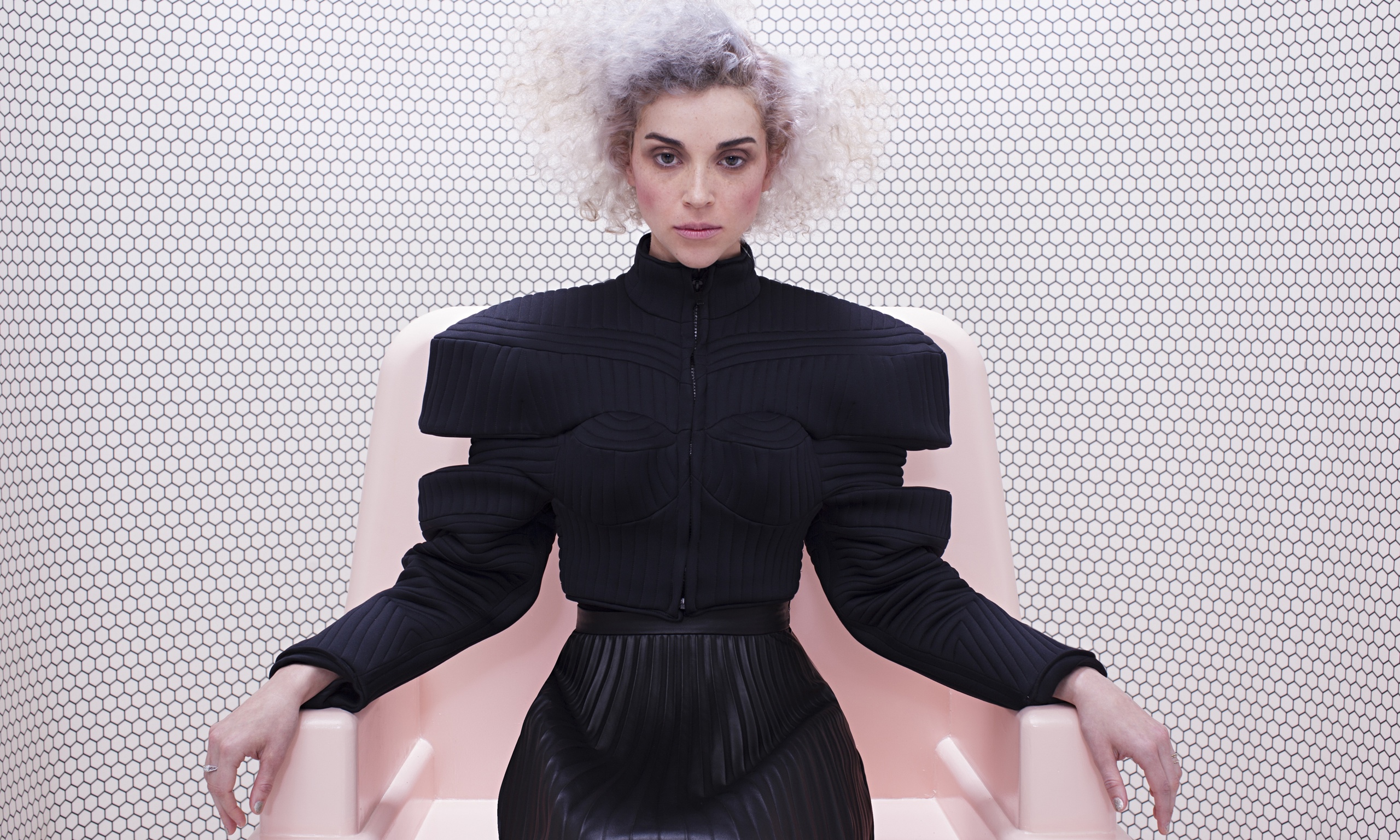 141018_stvincent02.jpg