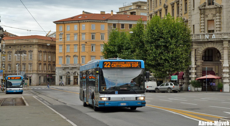 Olasz életképek III - Trieste (0)