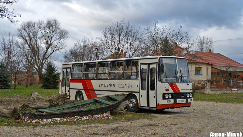 Évértékelő (0)