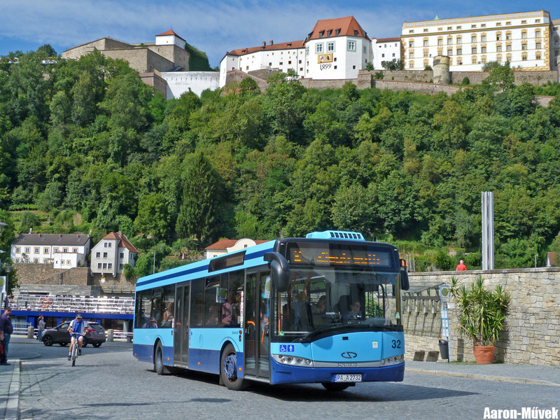 Évértékelő (16)