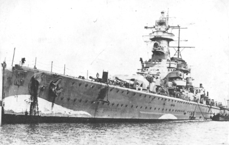 admiral_graf_spee_1939_12_14_serules_001.jpg