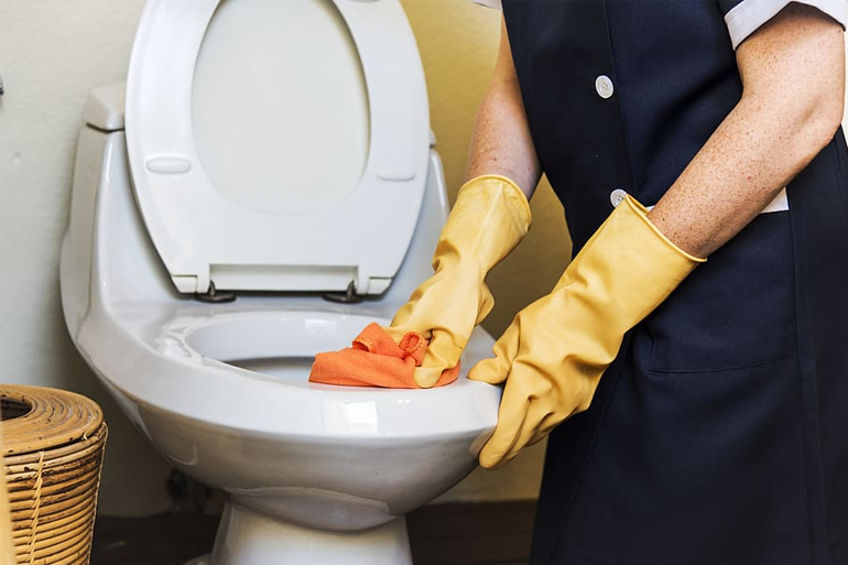 furdoszoba-takaritas-wc.jpg