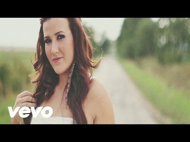 Labirintus-bonyolult élet, és még a szövegírás se leányálom