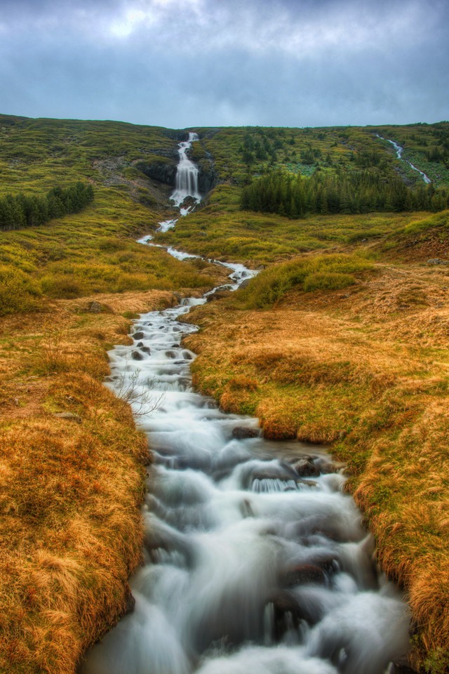 The-Long-Waterfall-1000x1000.jpg