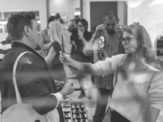 TIPTON EYEWORKS LÁTVÁNYMŰHELY NYITÓBULI
