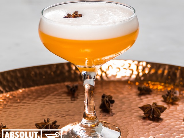 Harvey the ABSOLUT' wallbanger by Vilics Tamás