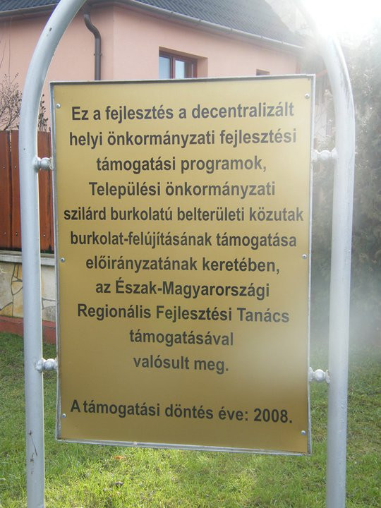 reklama: dada