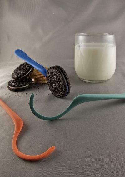 dipr-spoon-oreo.jpg