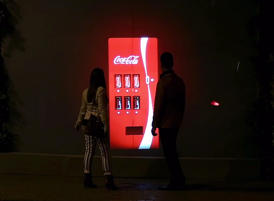 Coca-Cola-Invisible-Vending-Machine.jpg