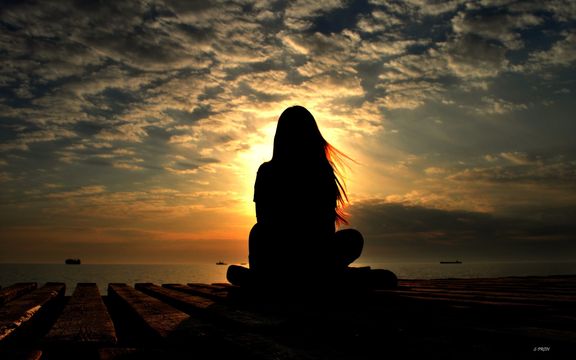 636059604272412250713150445_waiting-wide-wallpaper-499945.jpg