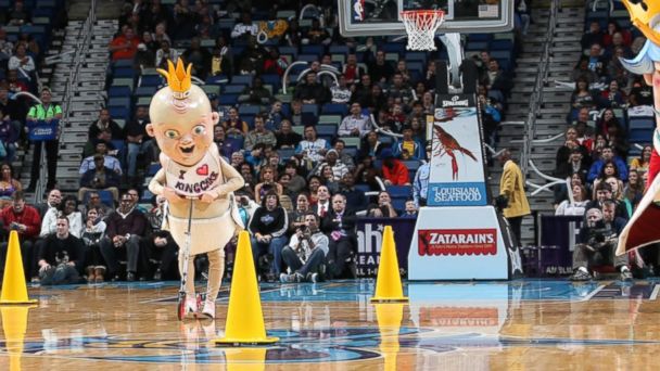 ht_new_orleans_pelicans_baby_kb_140227_16x9_608.jpg