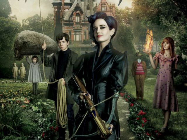 plakát + magyar és eredeti előzetes: vándorsólyom kisasszony különleges gyermekei [miss peregrine's home for peculiar children] (2016)