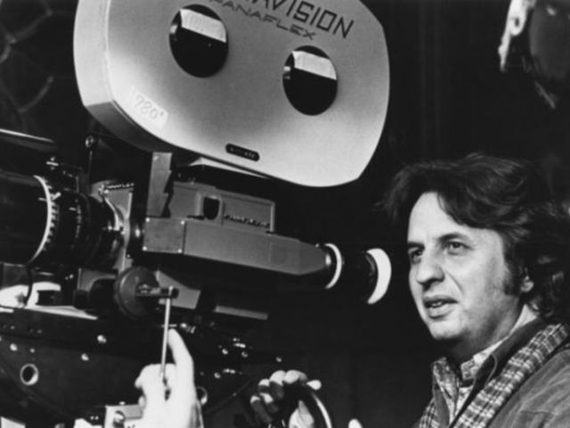 meghalt michael cimino