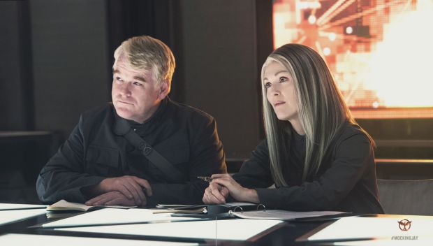 Mockingjay-Part-1-Hoffman.jpg