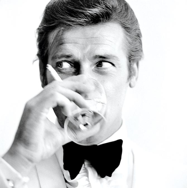 sirrogermoore.png