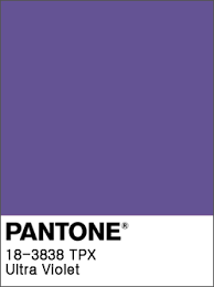 az ultra violet pantone-kártyája és kódja