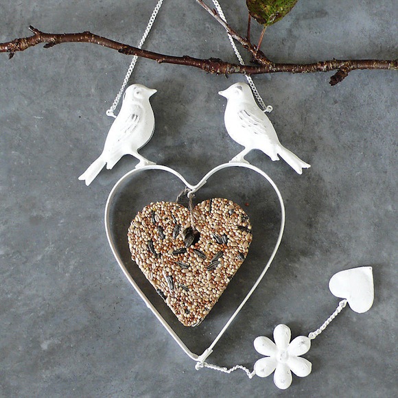 original_vintage-cream-hanging-bird-feeder.jpg