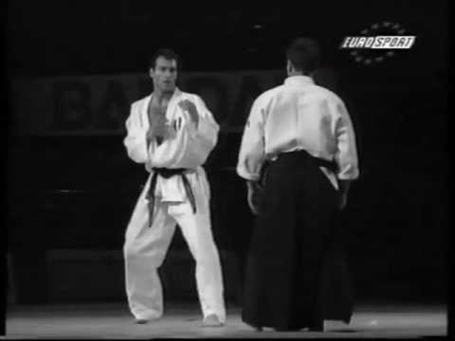 Aikido vs Karate: Christian Tissier