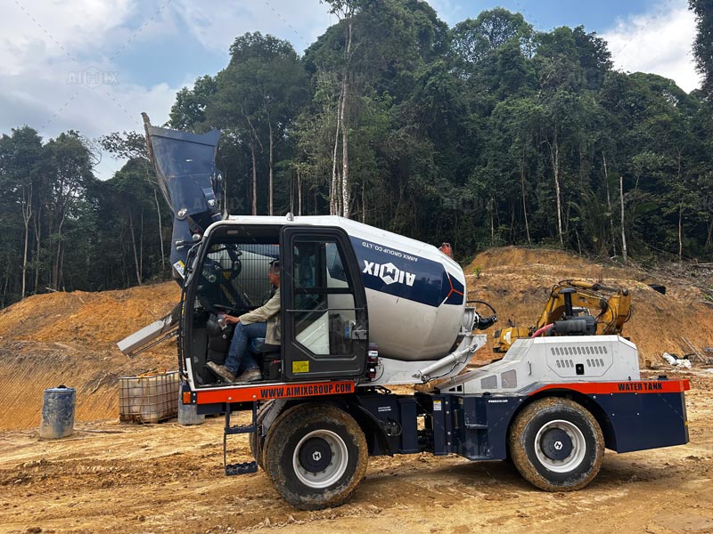 as-3_5_concrete_mixer_working_in_kenya.jpg