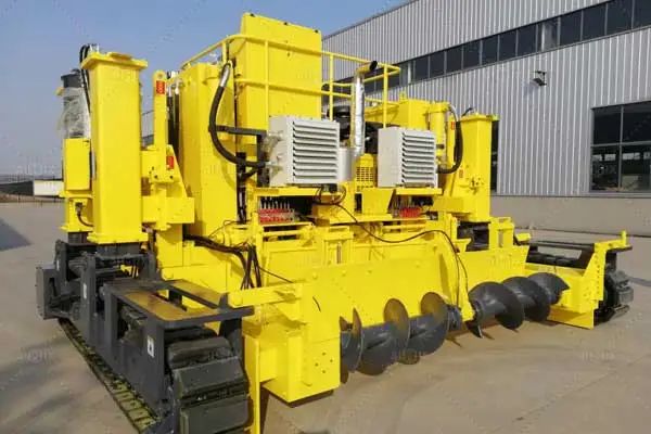 cp6000_concrete_paving_machine.jpg