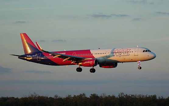 01-wizz-a321.jpg