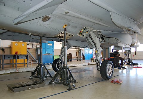 hangar-13.jpg
