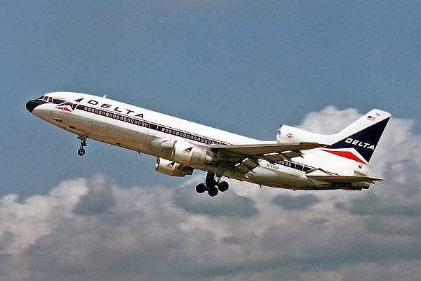 delta-2-l1011.jpg