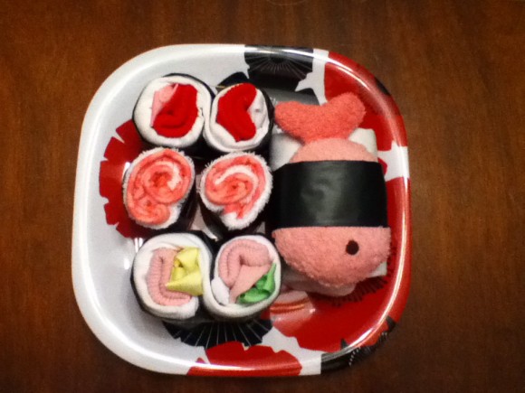 sushi-baby-shower-gift-580x435.jpg